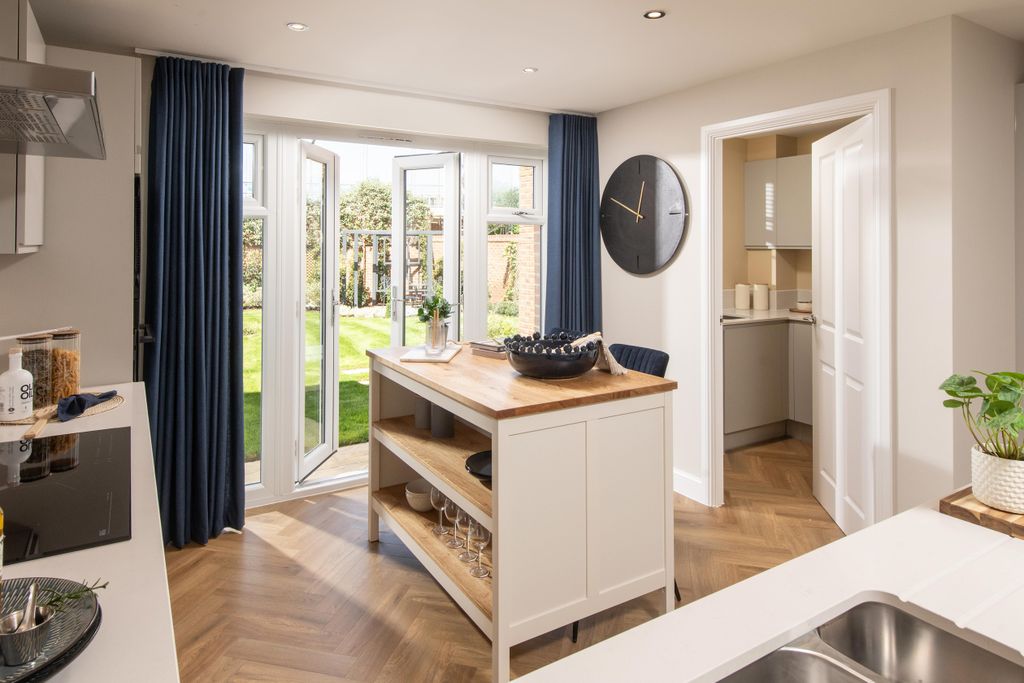 Property photo 2 of 10 Open-Plan Kitchen Diner