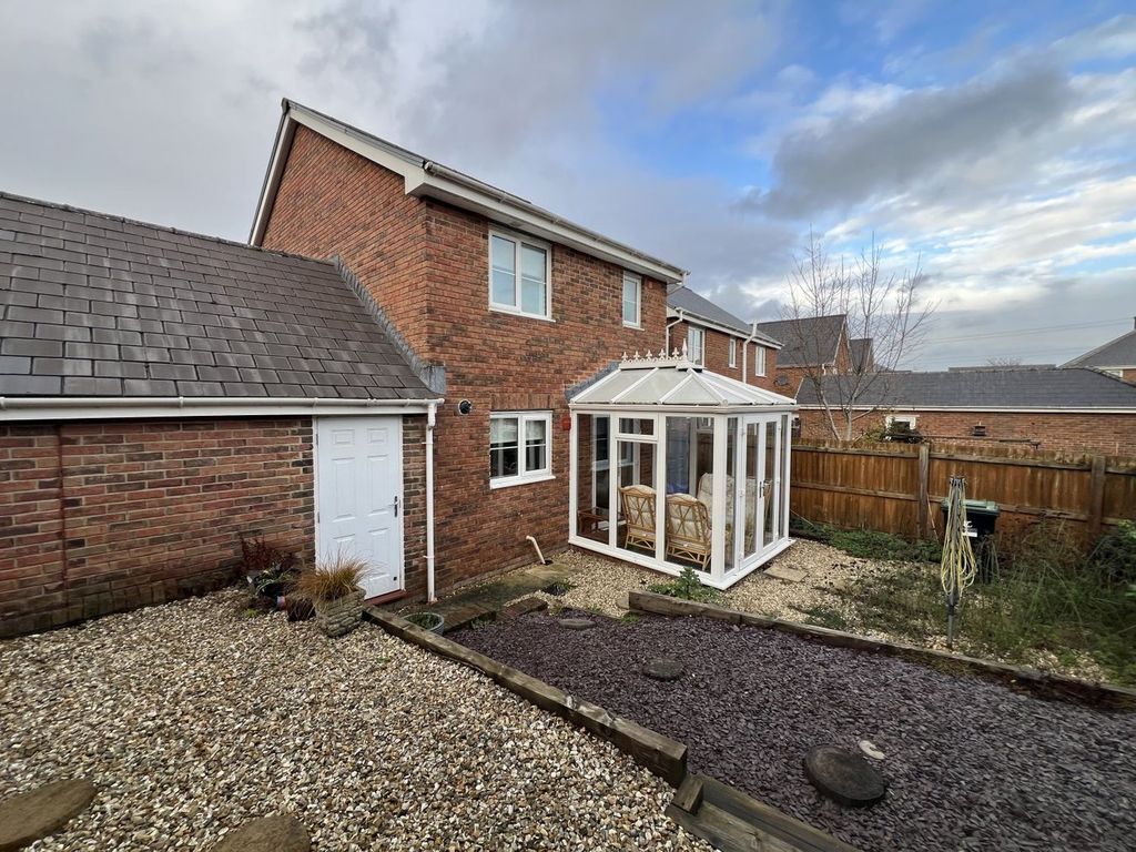 Property photo 3 of 24