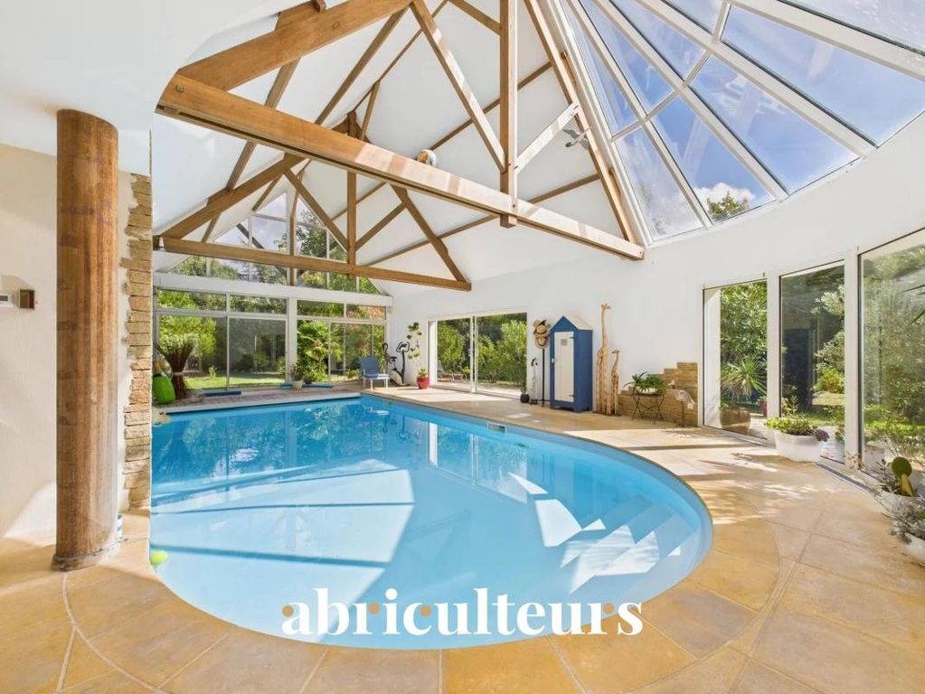 Property photo 1 of 20 Large House With Indoor Pool - 4 Bedrooms - Guérande (44350)