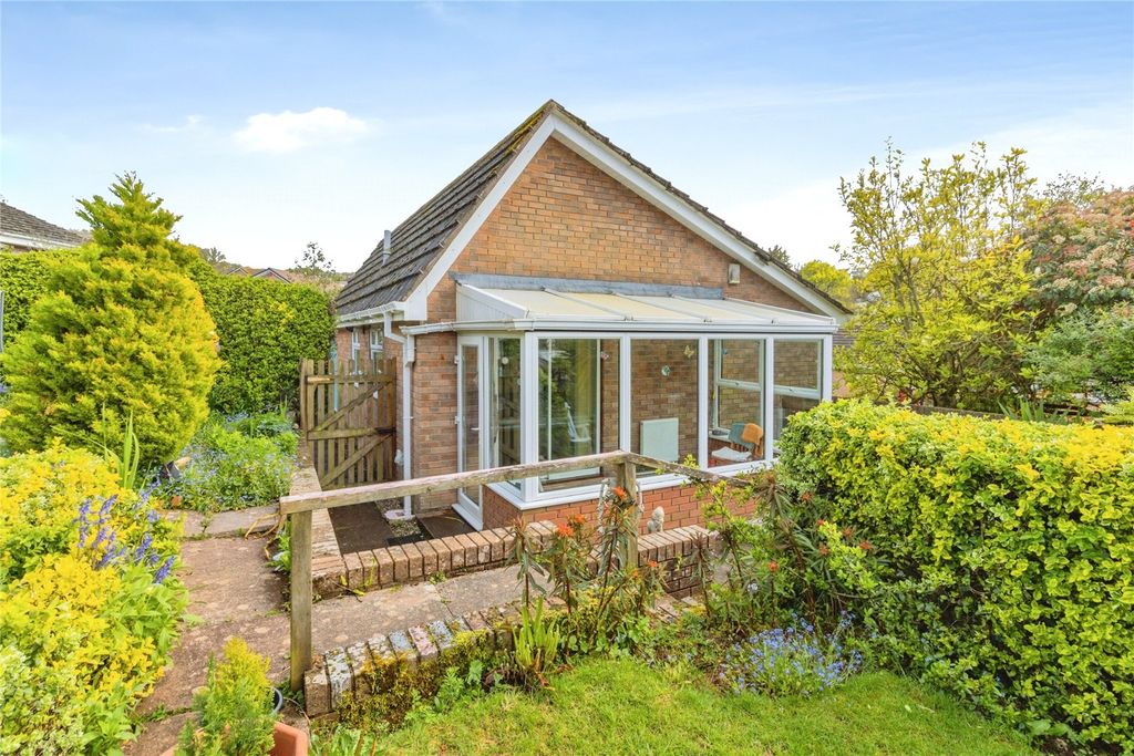 Property photo 2 of 20 Picture No. 08