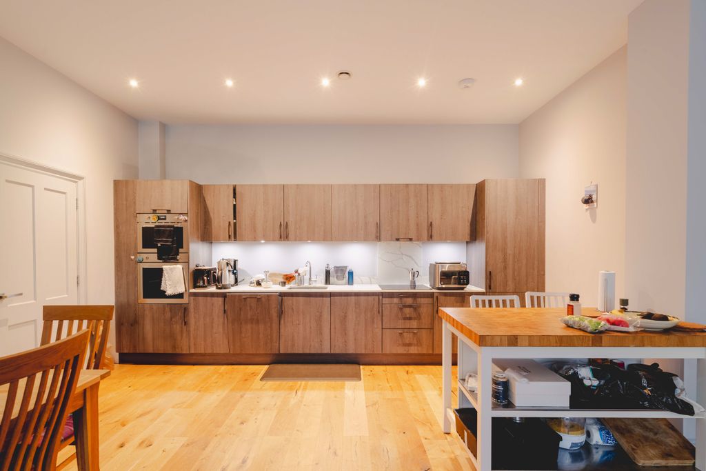 Property photo 3 of 15 5