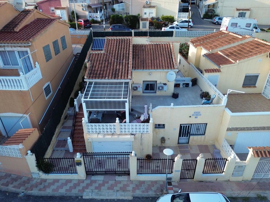 Property photo 1 of 37