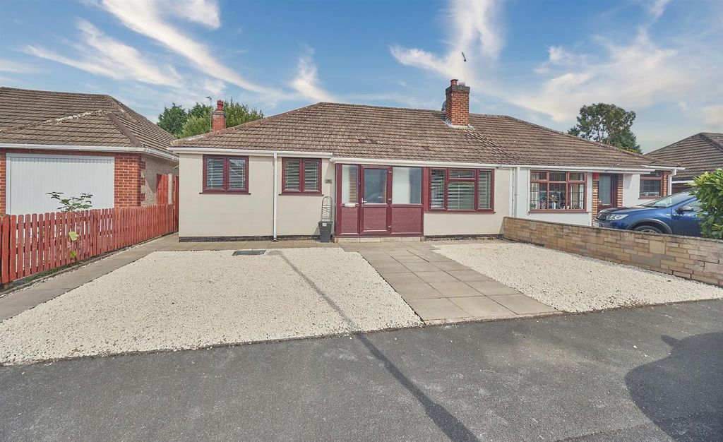 Property photo 1 of 14 Front.Jpg