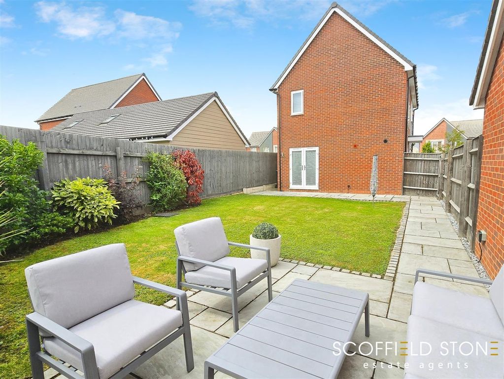 Property photo 2 of 16 Rear Garden