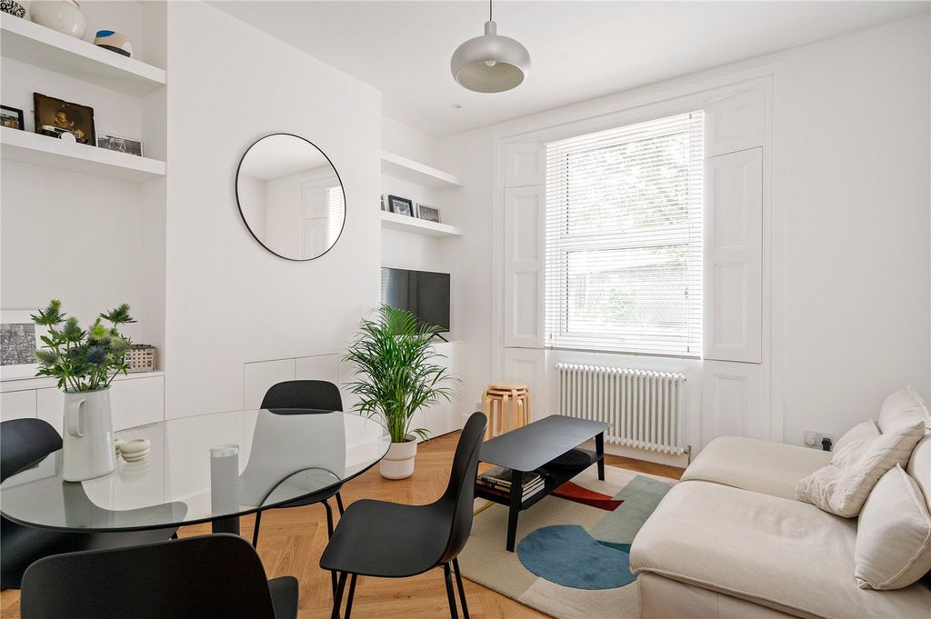 Property photo 1 of 12 Reception Room