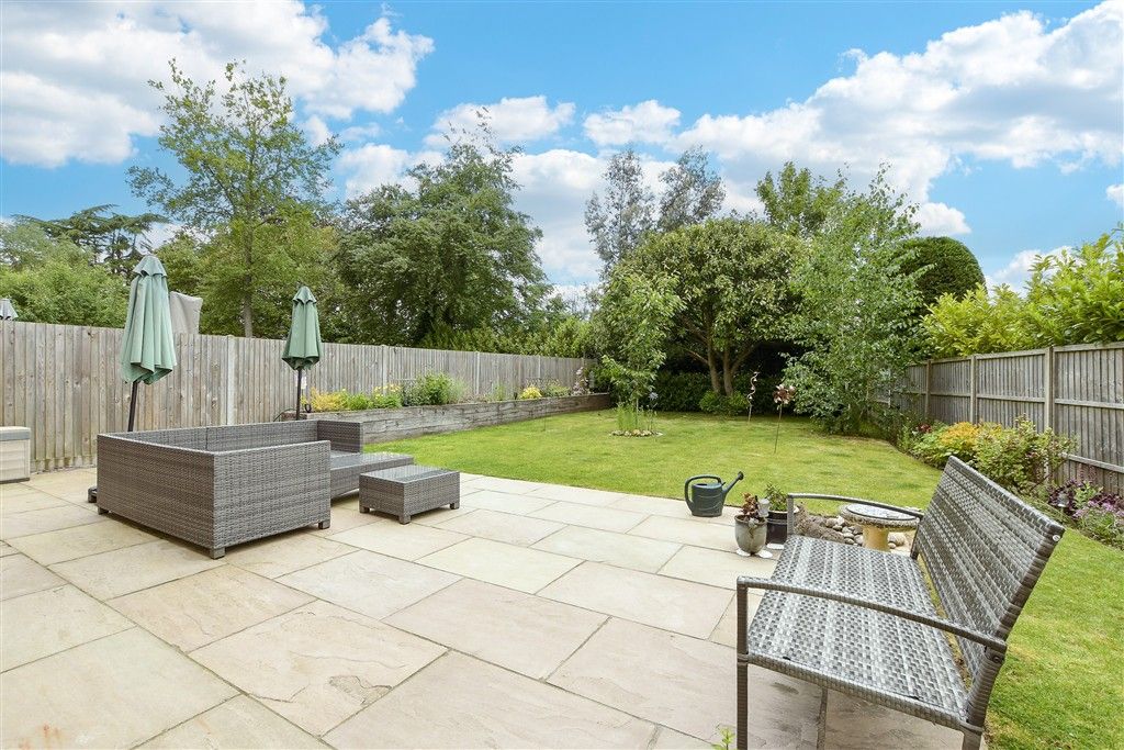 Property photo 2 of 18 Rear Garden