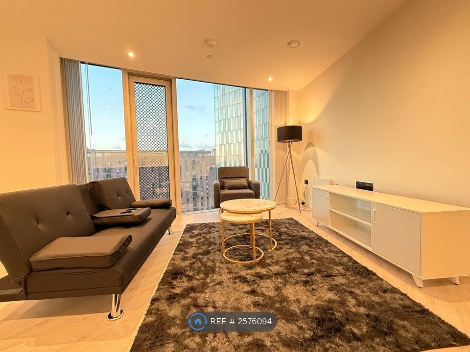 Property photo 2 of 10 Living Area