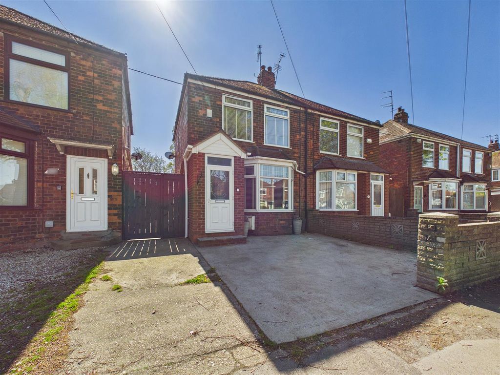 Property photo 1 of 17 Cam05193G0-Pr0144-Still017.Jpg