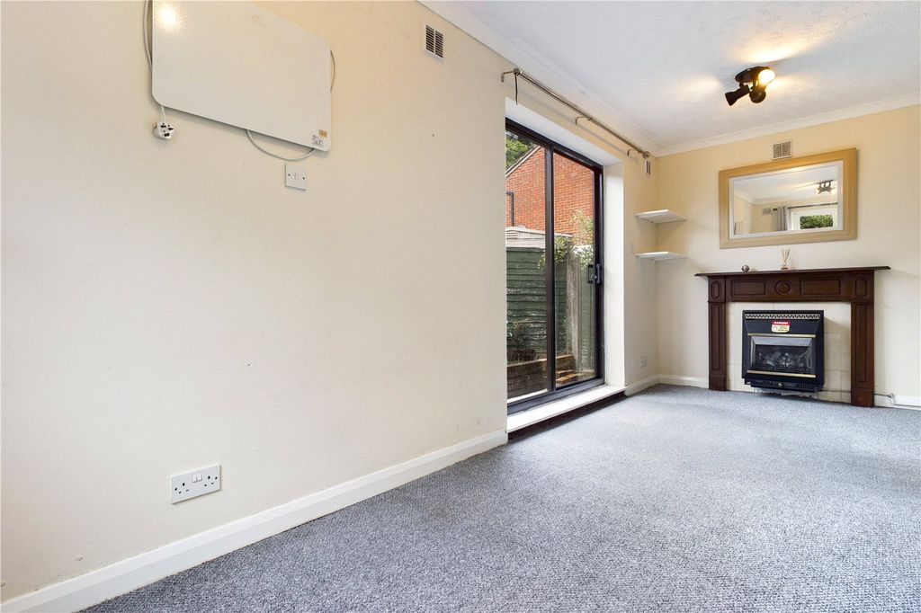 Property photo 3 of 10 Reception Room
