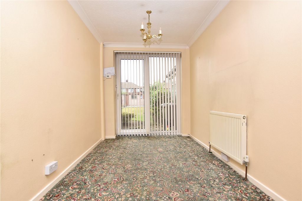 Property photo 3 of 21 Picture No. 13