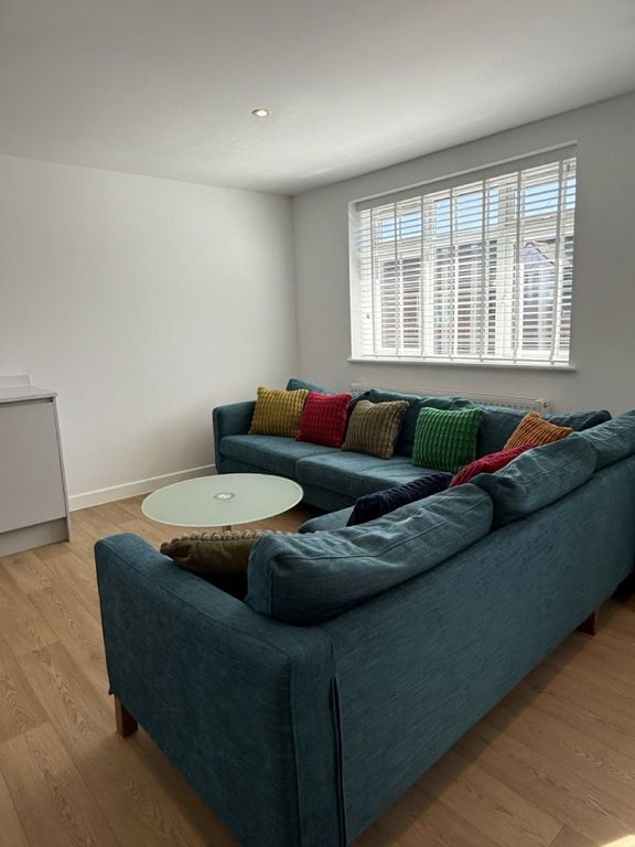 Property photo 1 of 11 Picture No. 18