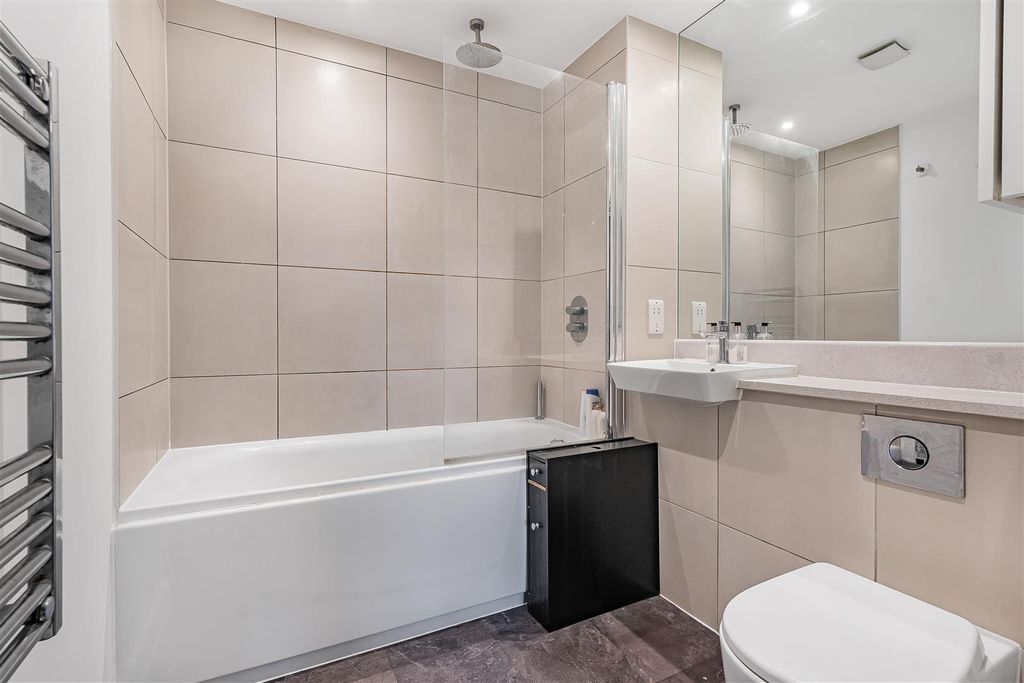 Additional image 9 of 1 bed flat for saleBoulters Point, Boyn Valley Road, Maidenhead SL6