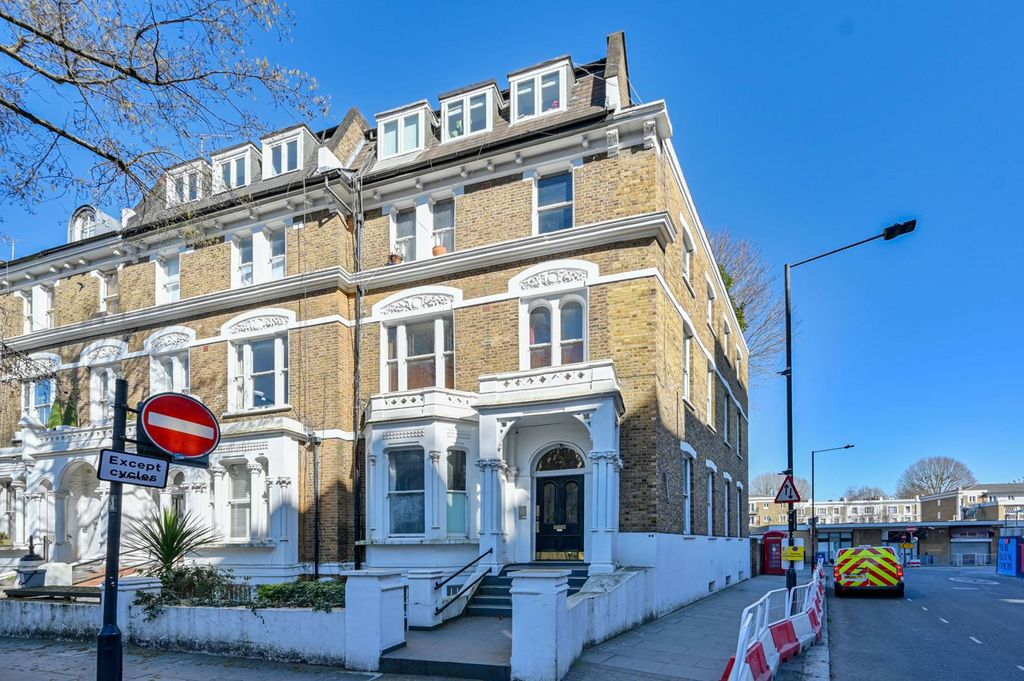 Property photo 1 of 7