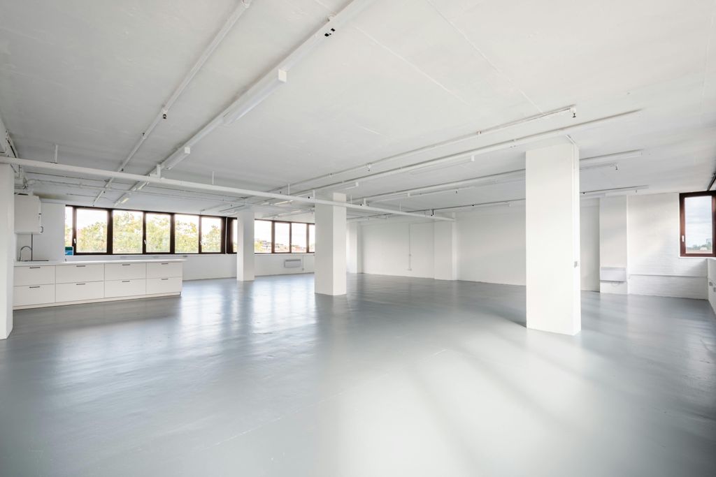 Property photo 2 of 10 Regent Studios 56 - Low Res 9.Jpg