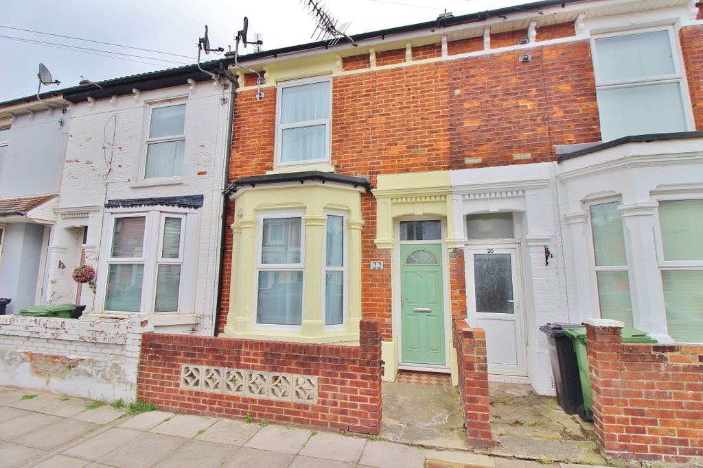Property photo 1 of 12