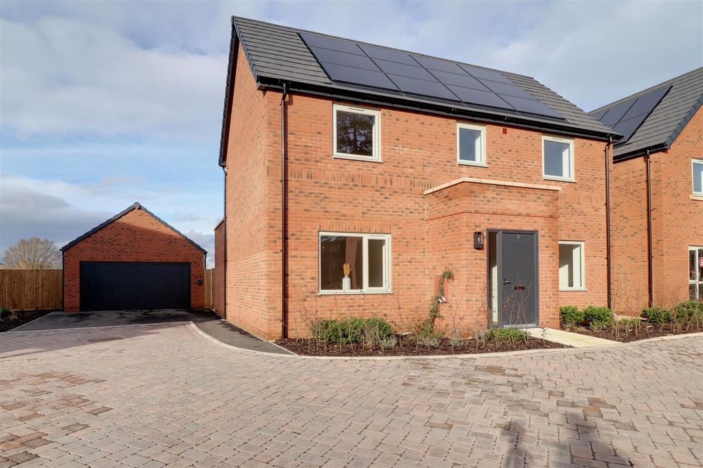 Property photo 1 of 24