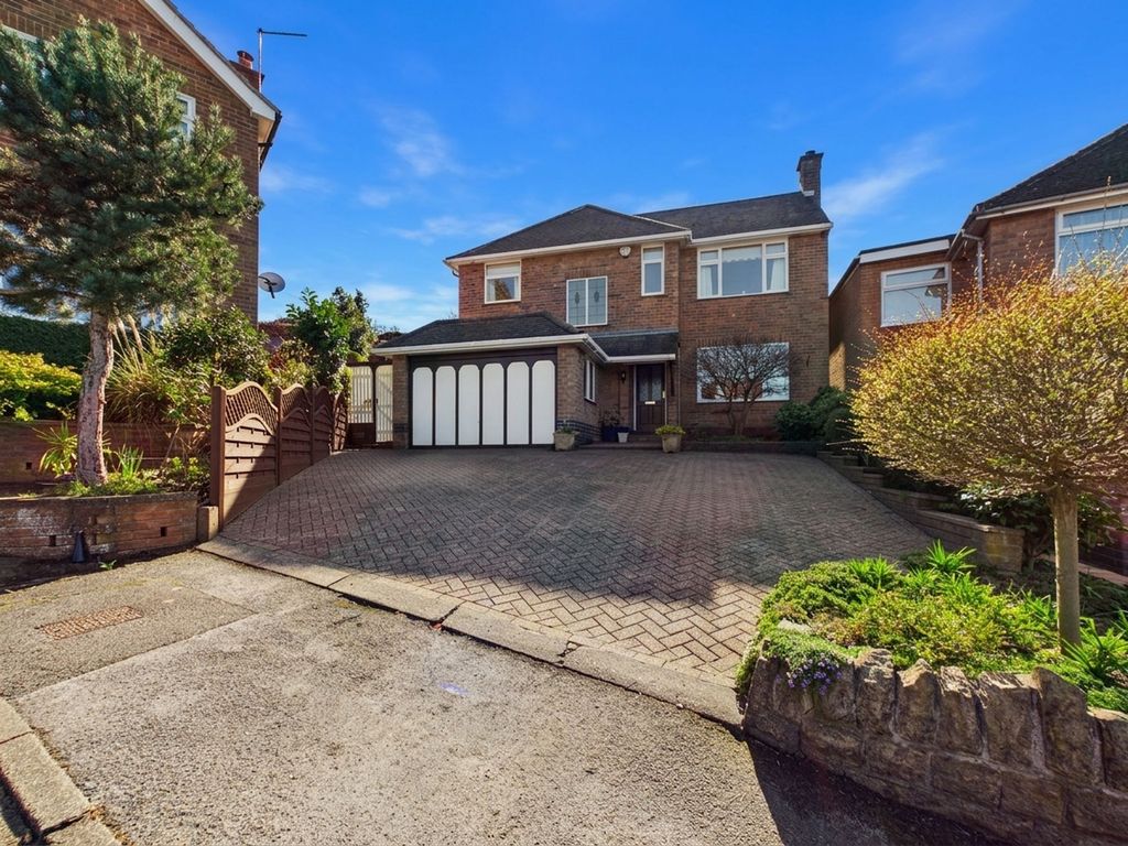 Property photo 1 of 26 Front