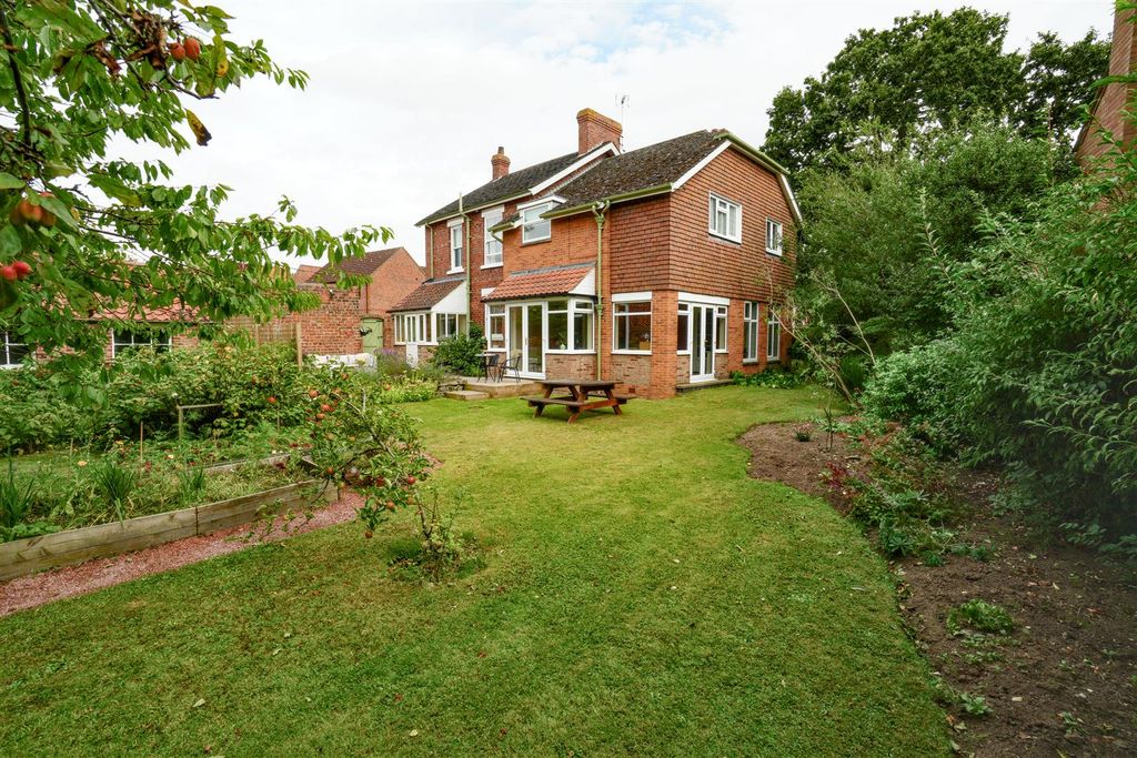 Property photo 2 of 31 Dsc05807.Jpg