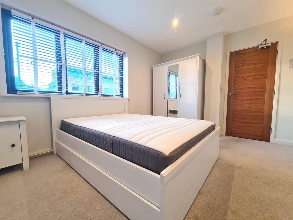 Property photo 2 of 13 Bedroom