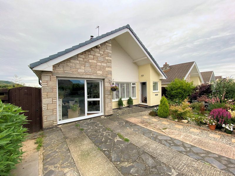 Property photo 2 of 41