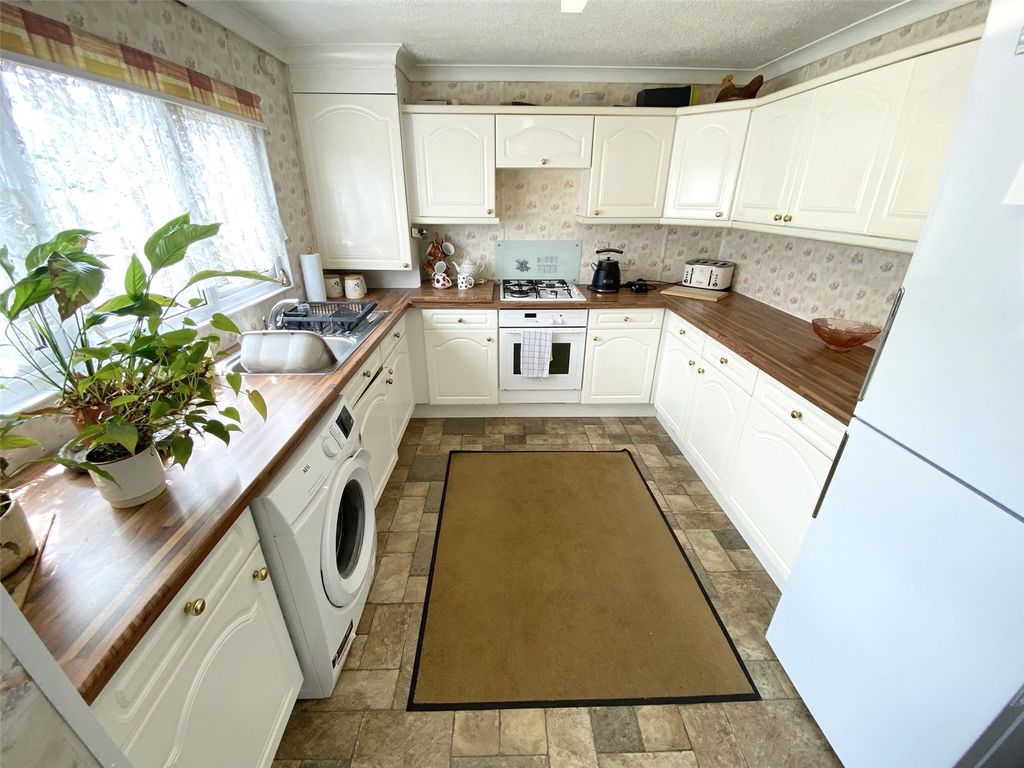 Property photo 2 of 14 Picture No. 05