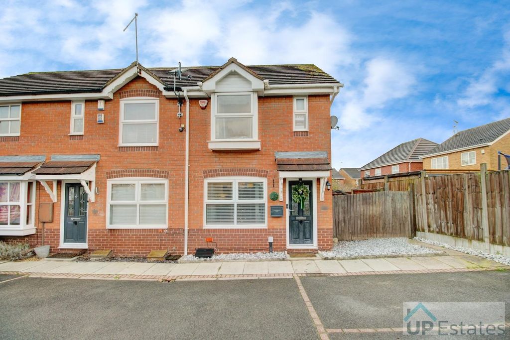 Property photo 1 of 18