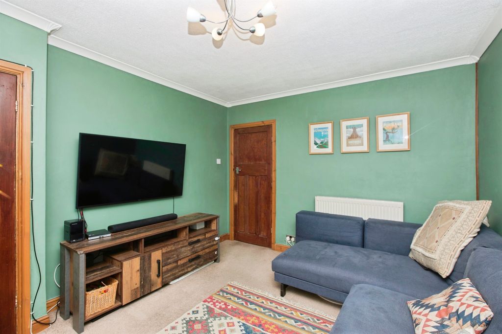 Property photo 3 of 20