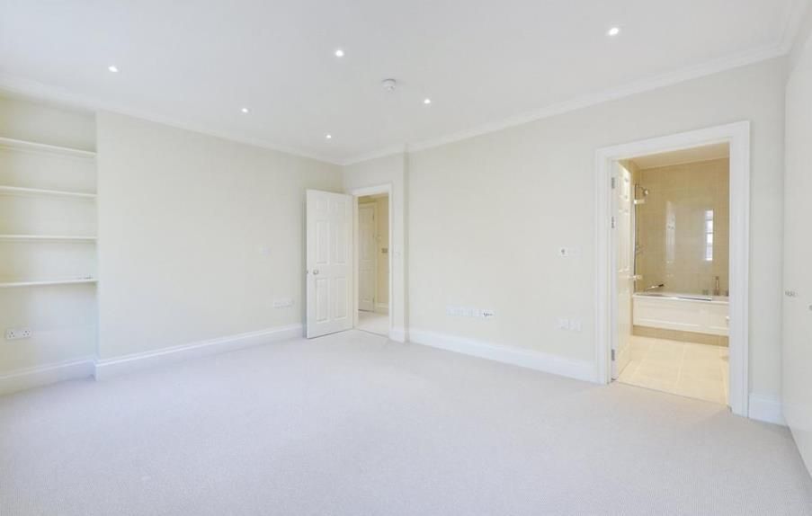 Property photo 3 of 9 15 Wellington Court 5 25.02 .Png