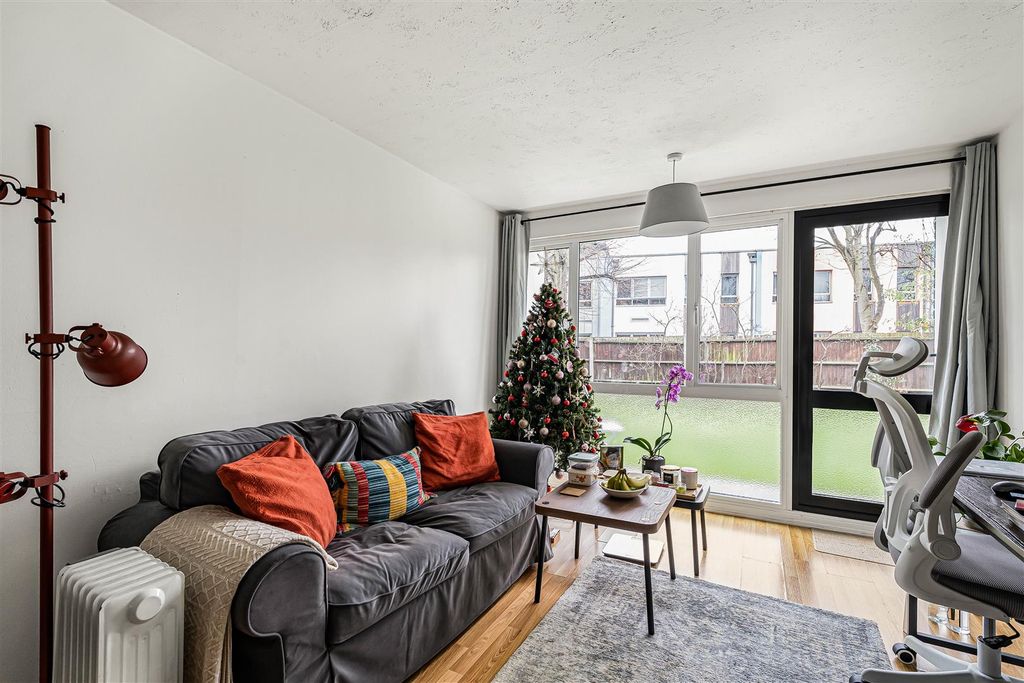 Property photo 2 of 15