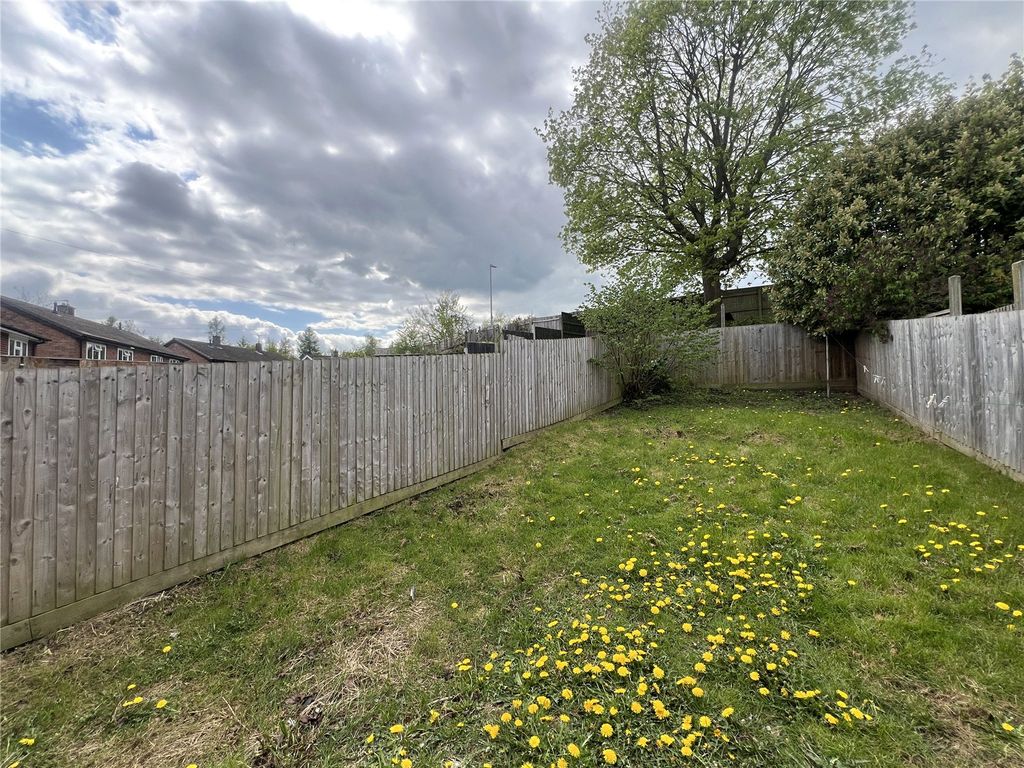 Property photo 2 of 15 Picture No. 31