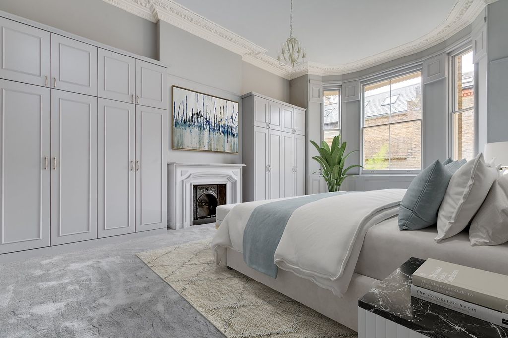 Property photo 2 of 6