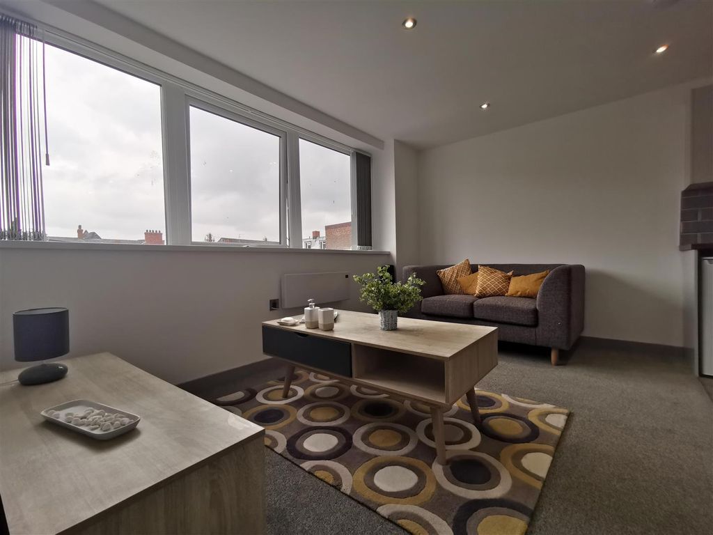 Property photo 3 of 5 17.Jpg