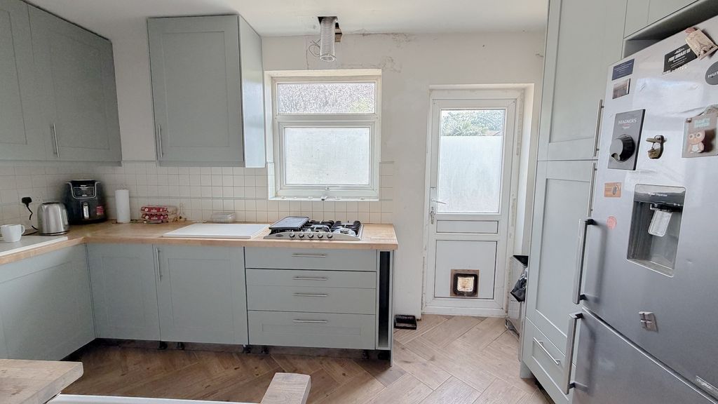Property photo 3 of 27 Not Specified