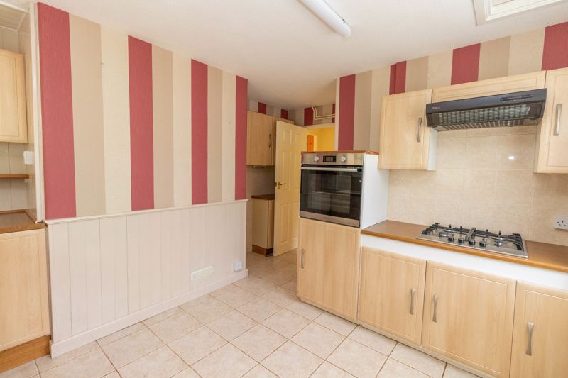 Property photo 3 of 12 Photo 11