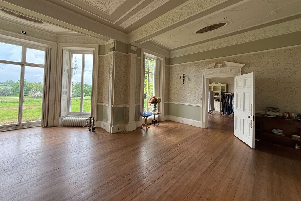 Property photo 3 of 25 Penton Lodge, Penton Mewsey, Andover, Hampshire Sp11 0rd