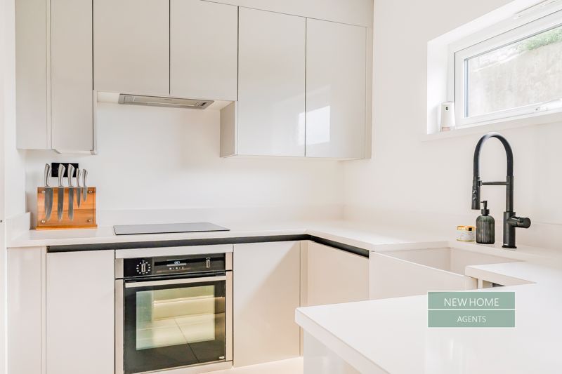 Property photo 3 of 24 Photo 18