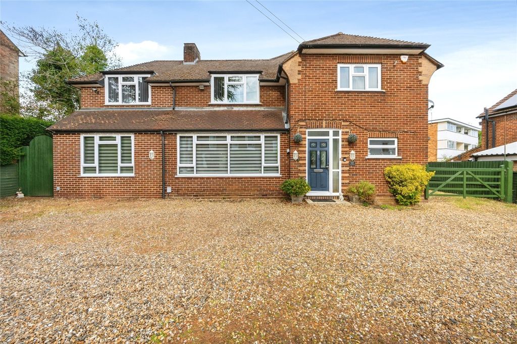 Property photo 1 of 25 Picture No. 15