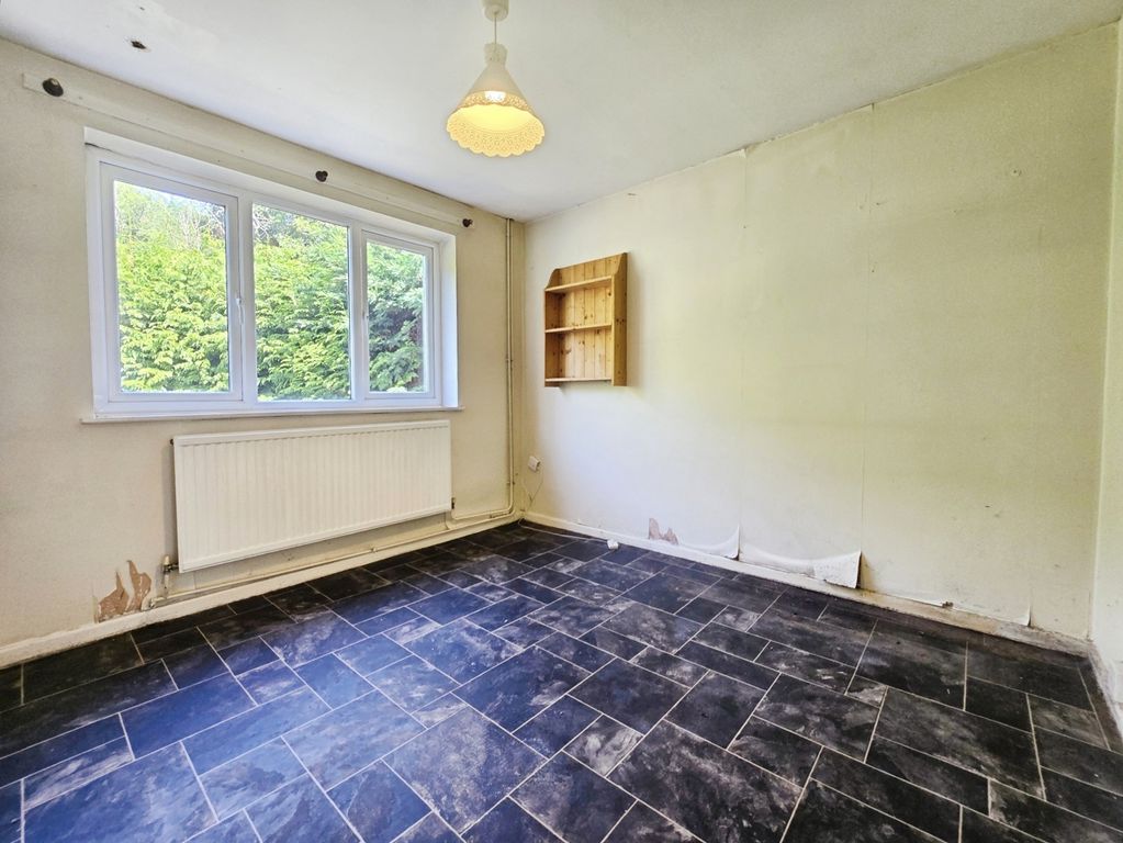 Property photo 3 of 14 Pbox-Img.Jpg