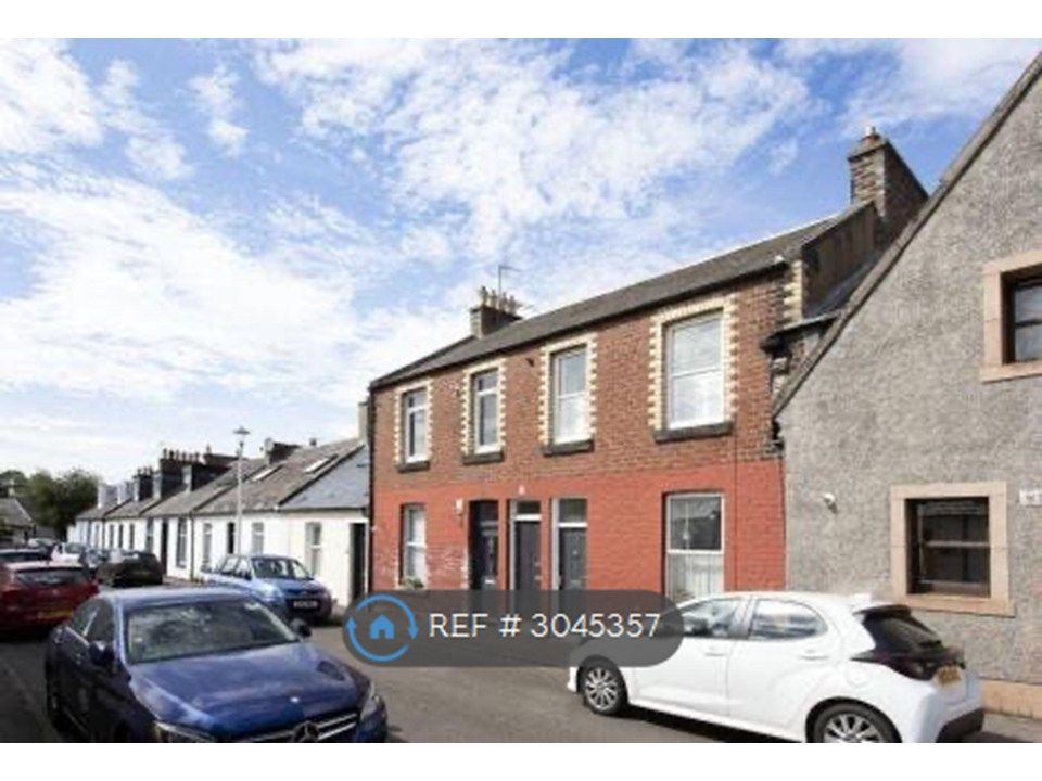 Property photo 2 of 24
