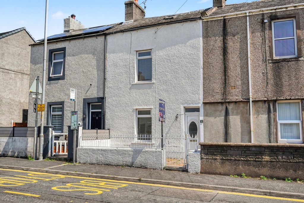Property photo 1 of 10