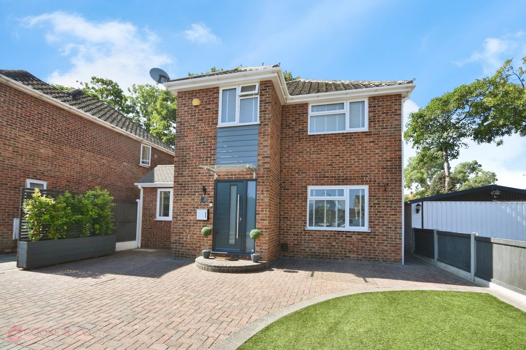 Property photo 1 of 19