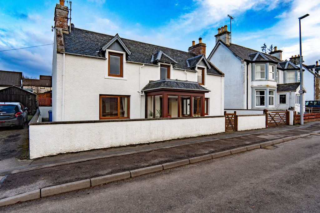 Property photo 1 of 48