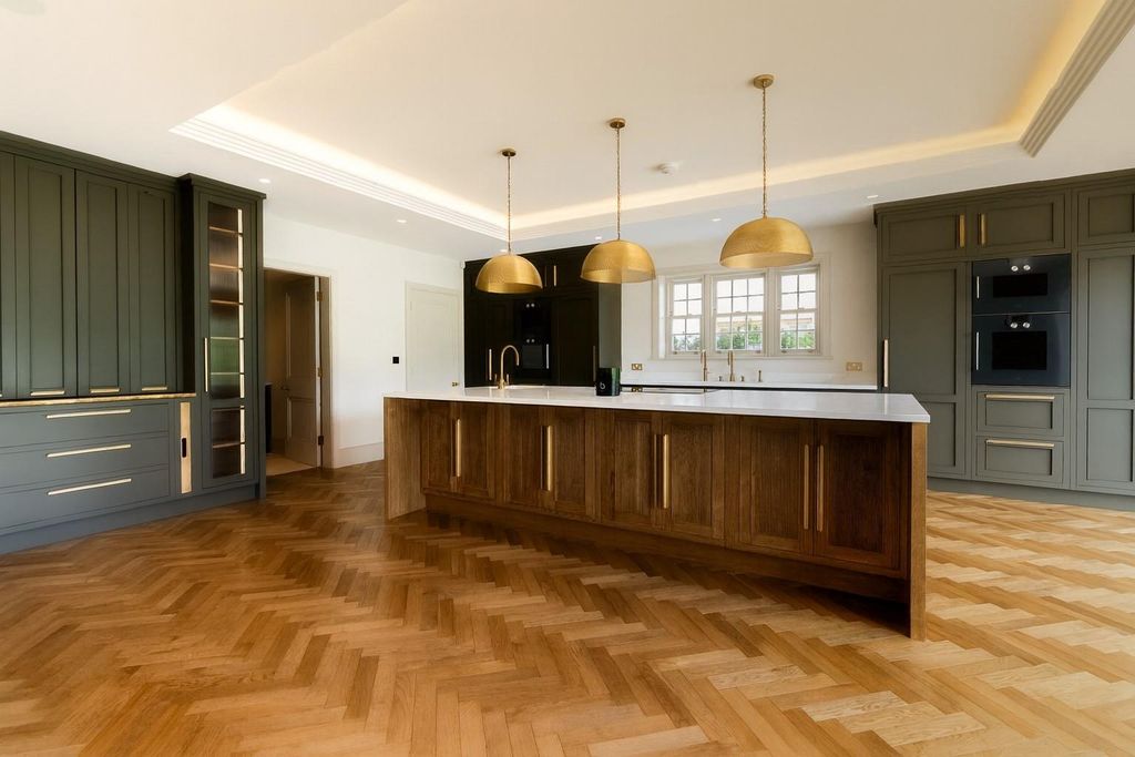 Property photo 3 of 50