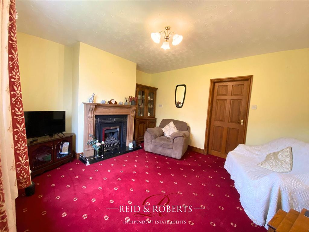 Property photo 3 of 34 282.Png