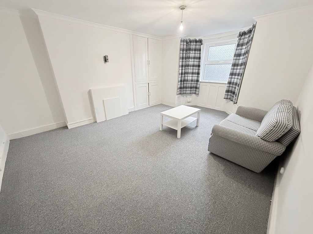 Property photo 1 of 7 Img_0870