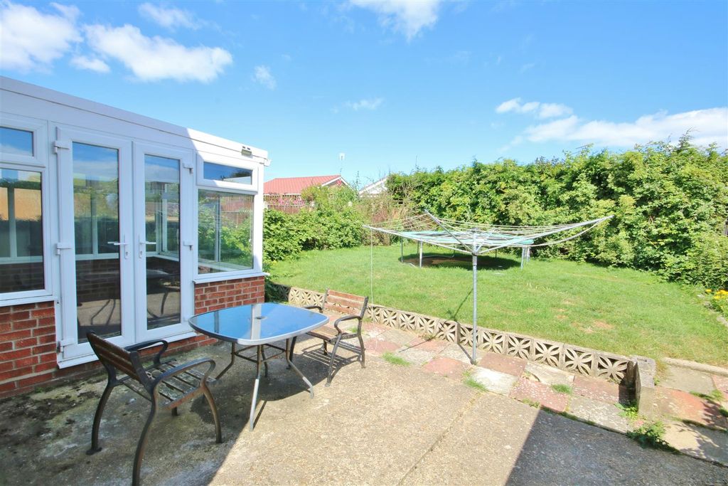 Property photo 3 of 15