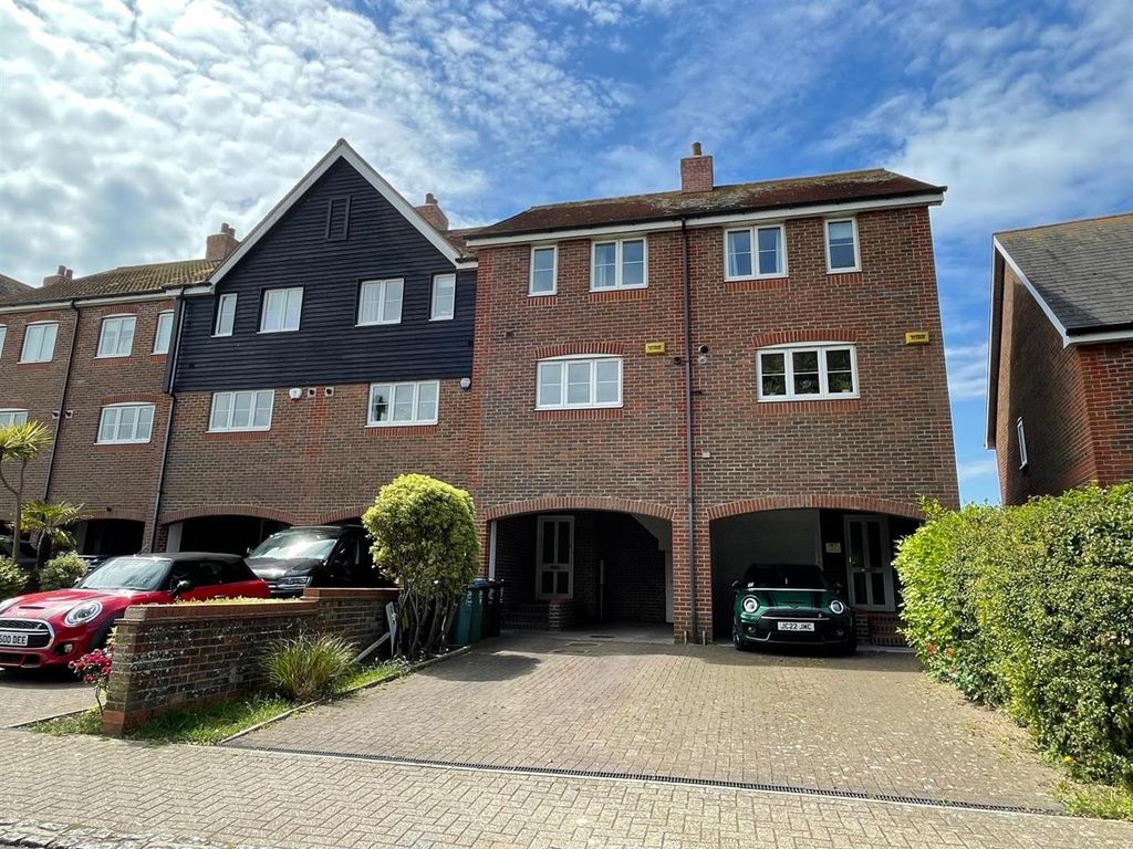 Property photo 1 of 17 18.Jpg