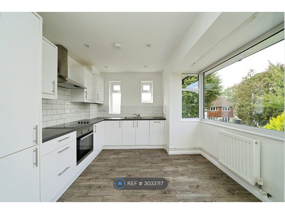 Property photo 1 of 21 Kitchen