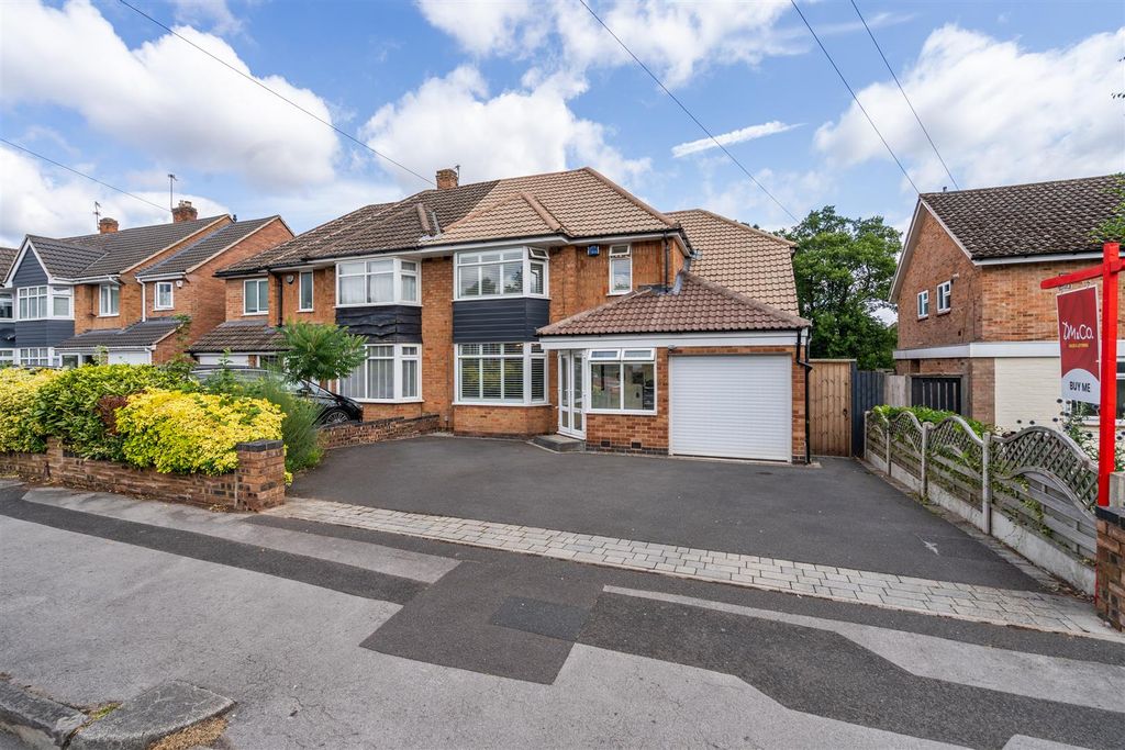 Property photo 1 of 17 66 Poplar Road Dorridge_26.Jpg