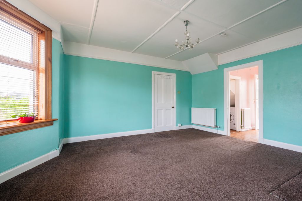 Property photo 3 of 19 Property Image 3